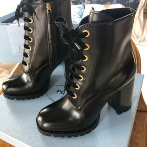 🔴SOLD🔴Prada Ankle Lace-Up Lug Sole & Heel Bootie